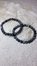 Load image into Gallery viewer, Labradorite bracelet